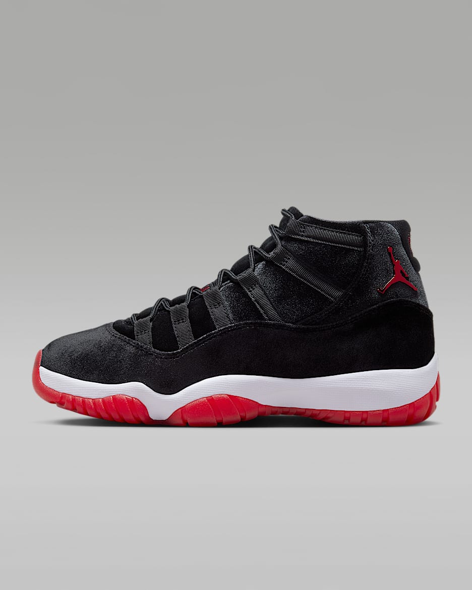 Black velvet jordans hot sale